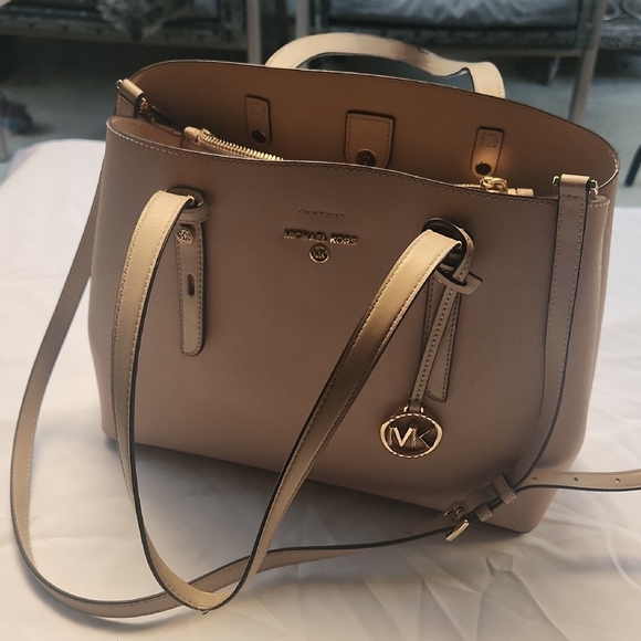 Michael Kors Tan Leather Tote Bag - Picture 1 of 9